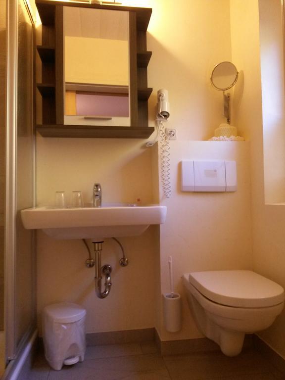 Haus Sonnschein Bed & Breakfast Sölden Dış mekan fotoğraf