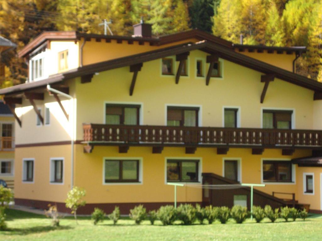 Haus Sonnschein Bed & Breakfast Sölden Dış mekan fotoğraf